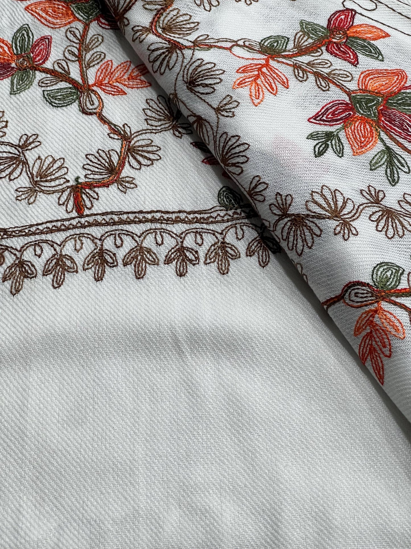 Cashmere Pashmina Shawl: Long White & Orange Leaf Pattern