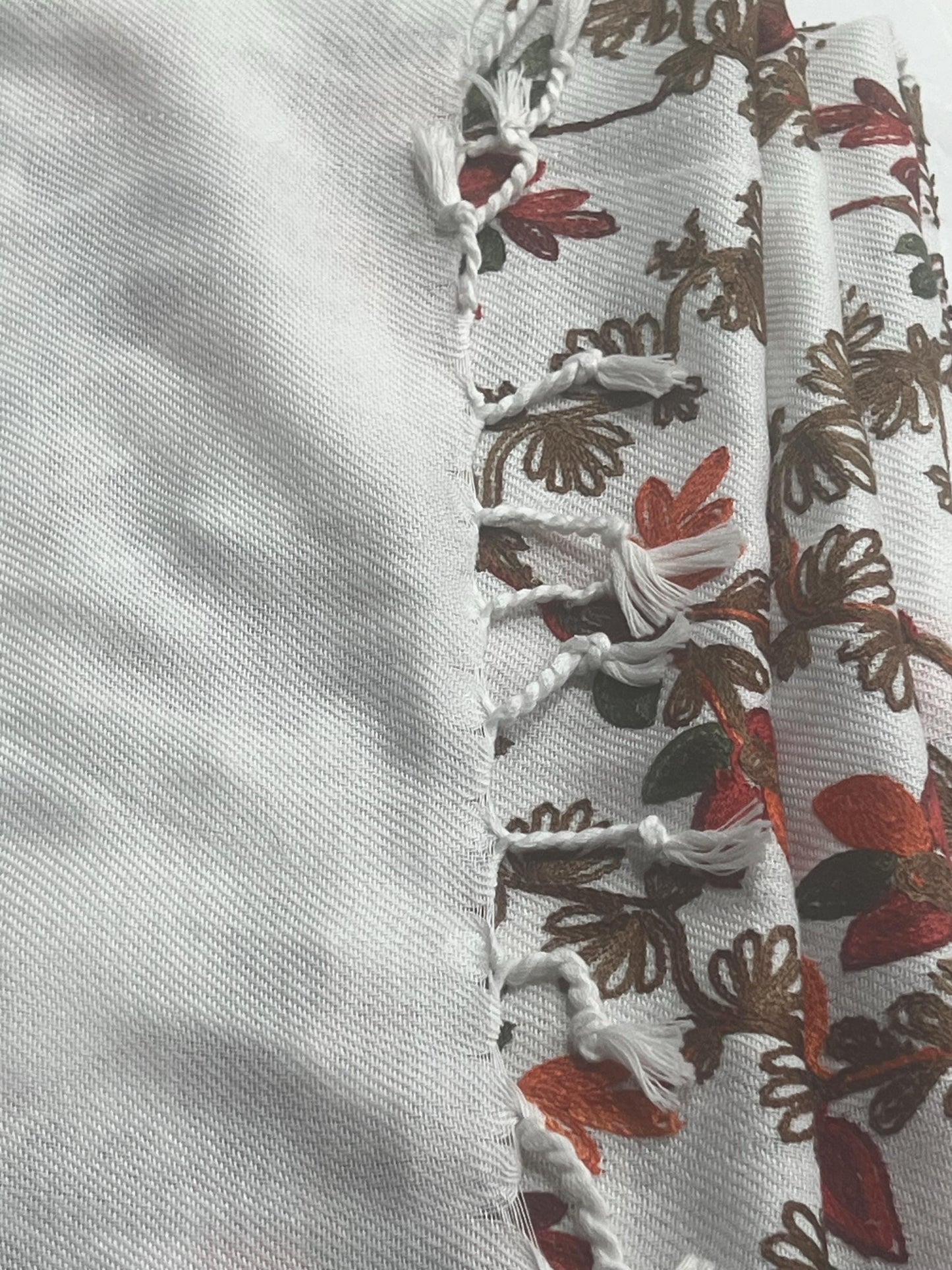 Cashmere Pashmina Shawl: Long White & Orange Leaf Pattern
